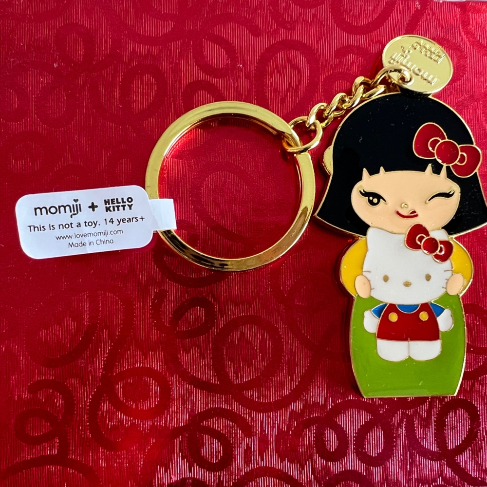 Momiji x Hello kitty keychain